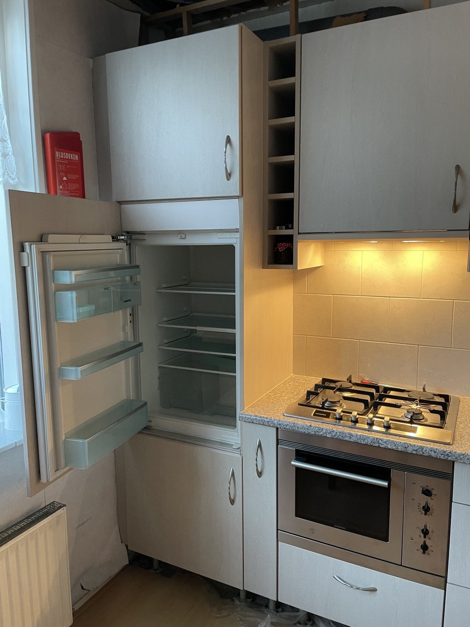 Te koop degelijke L vorm keuken