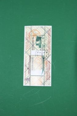 N.V.P.H 1926a en b 2000 Blok 150 jaar postzegels in 2002 2 x 80c.