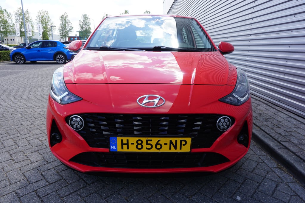 Hyundai I 10 1.0 comfort airco / cruise / carplay / lane ass. / elektr. ram