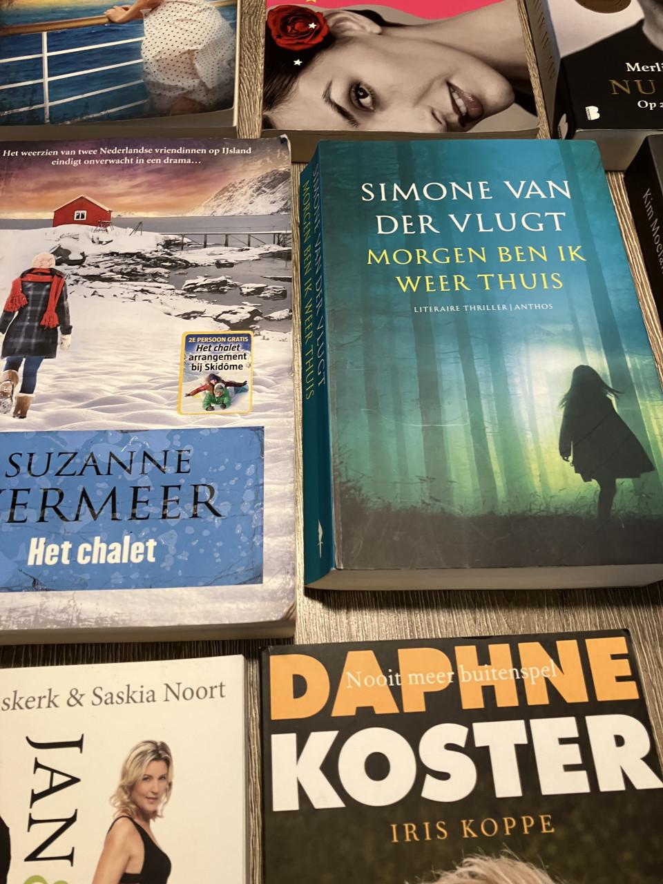 Te koop 18 in zeer goede en mooie staat leesboeken