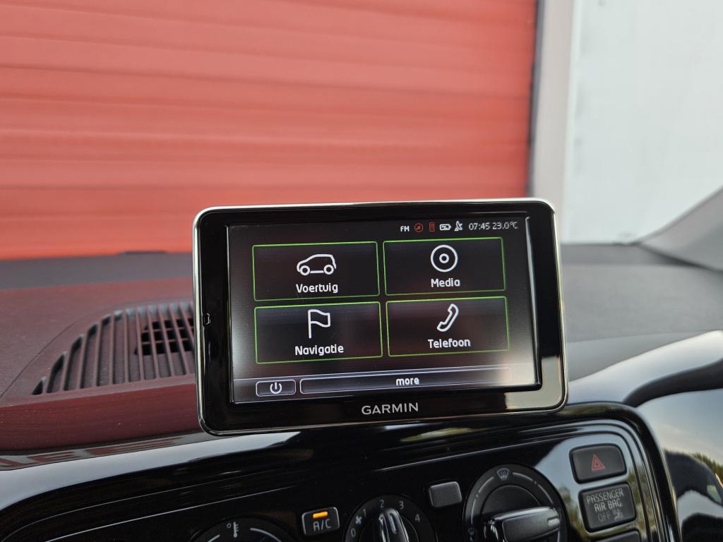 Volkswagen UP! 1.0 move | radio | navi | rijklaar inclusief 1 jaar bovag ga
