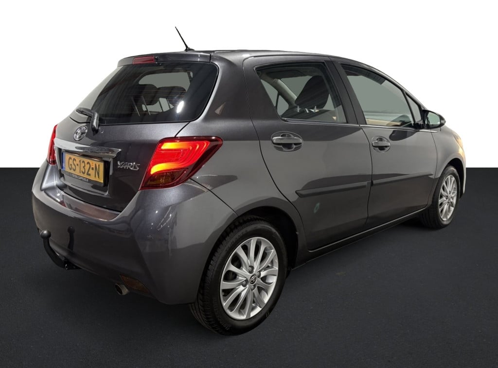 Toyota Yaris 1.3 vvt-i style