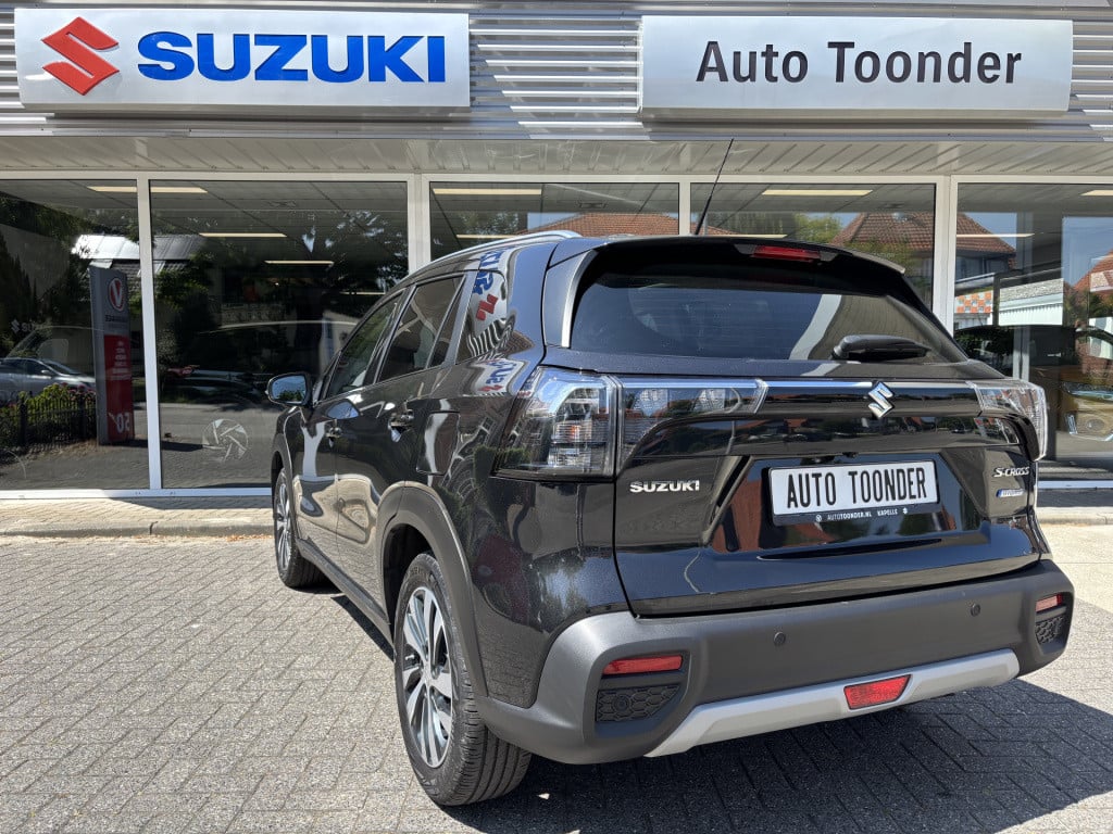 Suzuki Sx4 S-cross style 1.4 boosterjet smart hybrid/panoramadak