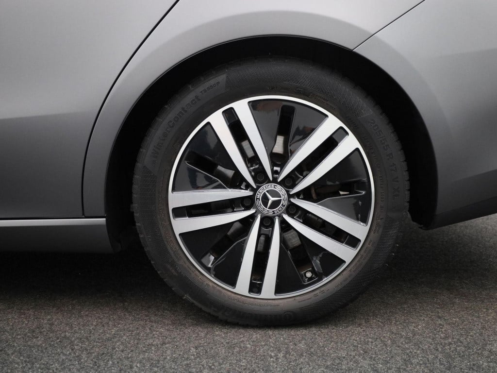 Mercedes-Benz Cla shooting brake 200 business solution luxury | automaat | 