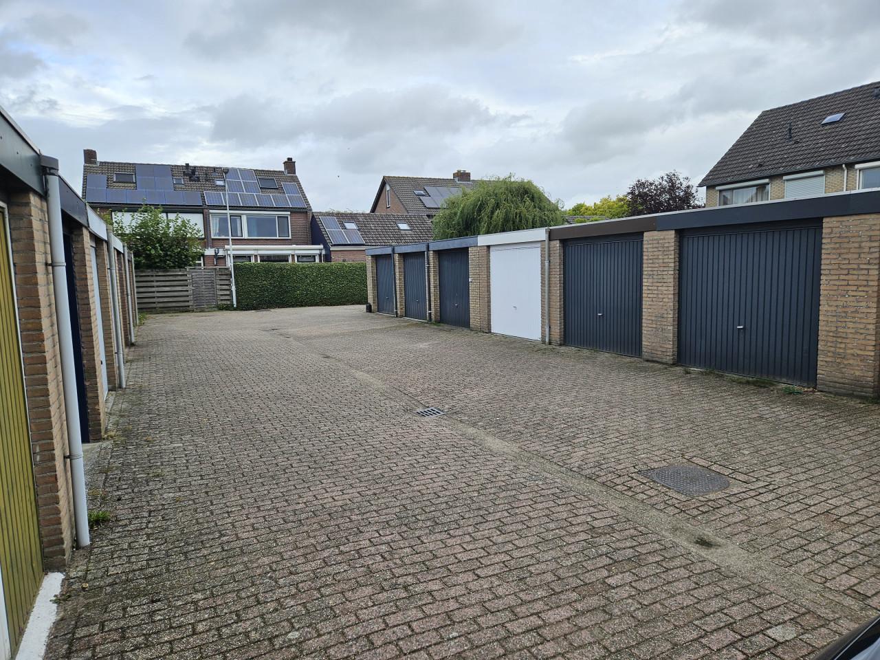 * GARAGEBOX TERNEUZEN  ARNELAAN*  26.500 K.K. *