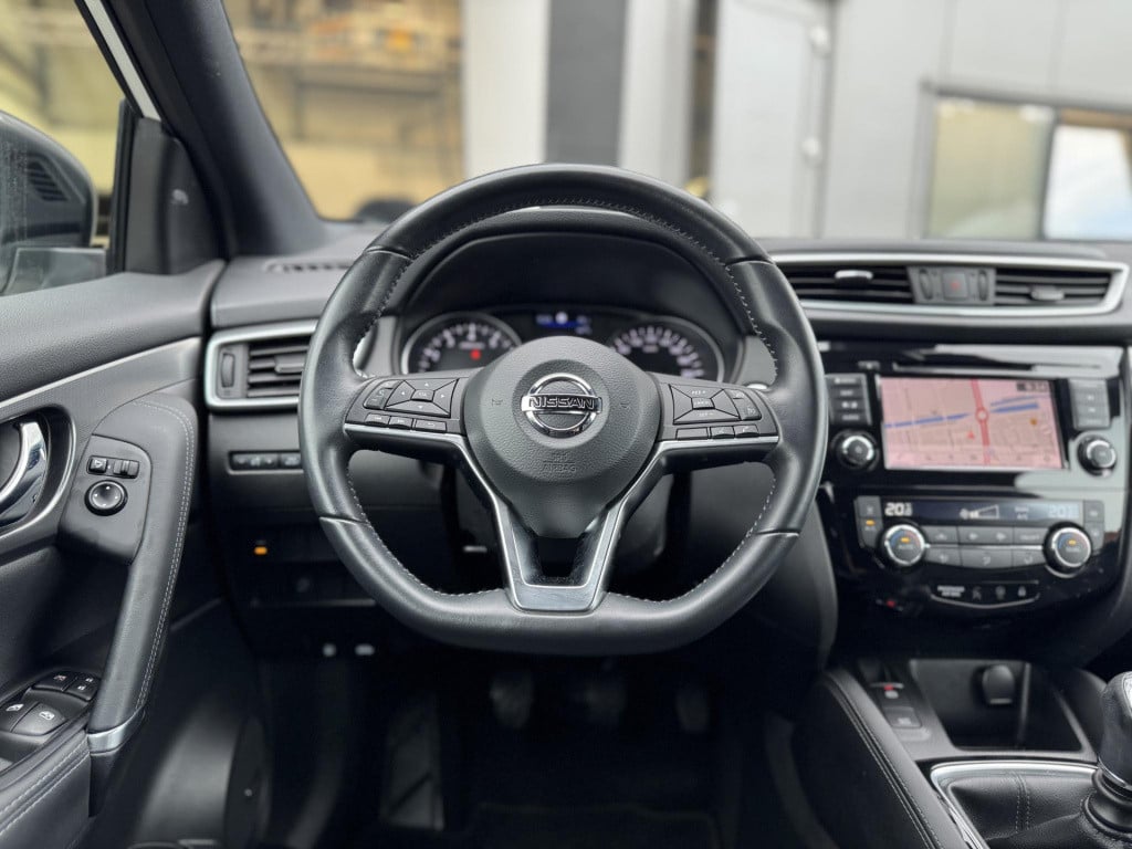 Nissan Qashqai 1.3 dig-t tekna + | trekhaak | panoramadak | nappa leder | a