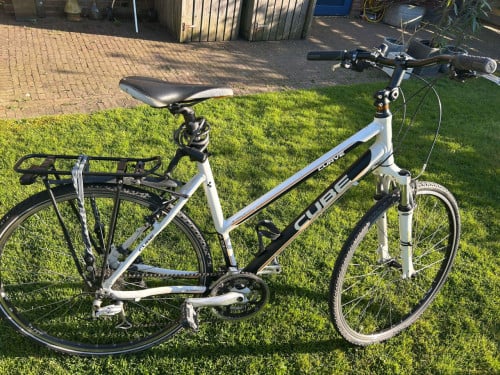 Sportieve damesfiets Cube Curve