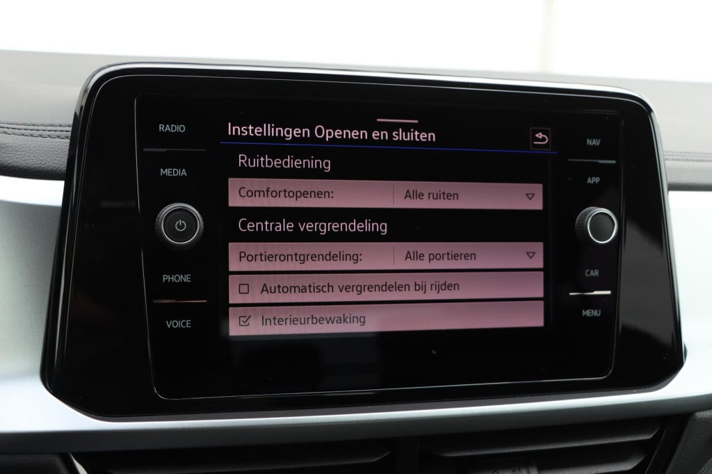 Volkswagen T-roc 1.5 tsi life edition