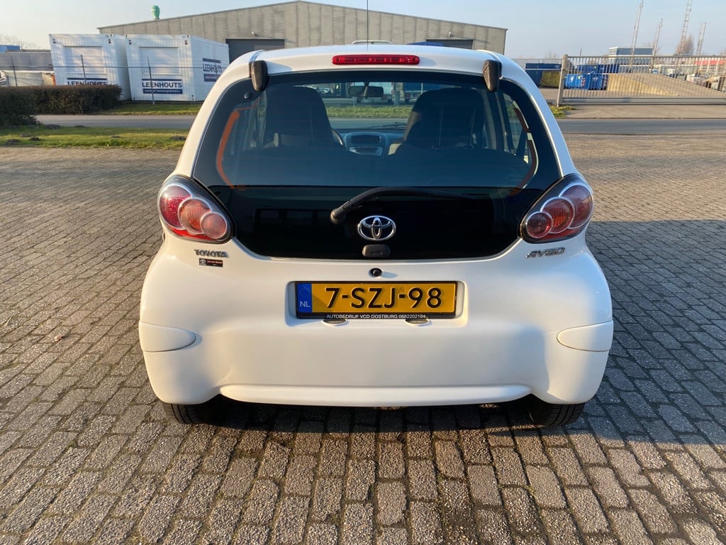 Toyota Aygo 1.0 vvt-i now