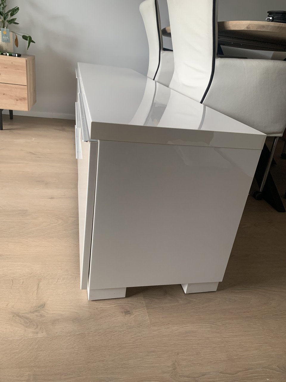 Gebruikte witte tv meubel