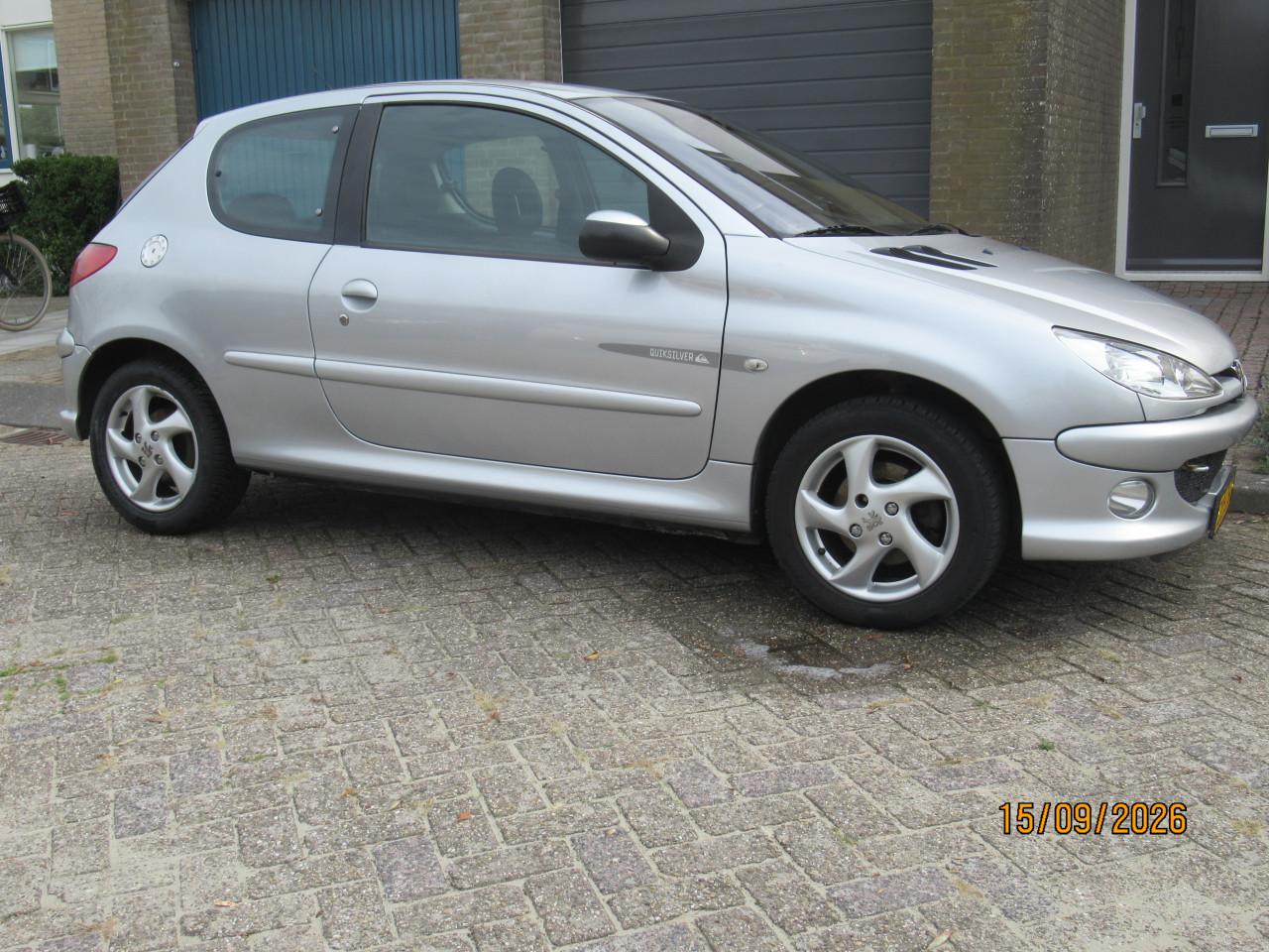 Peugeot 206 1.6 16V Quicksilver