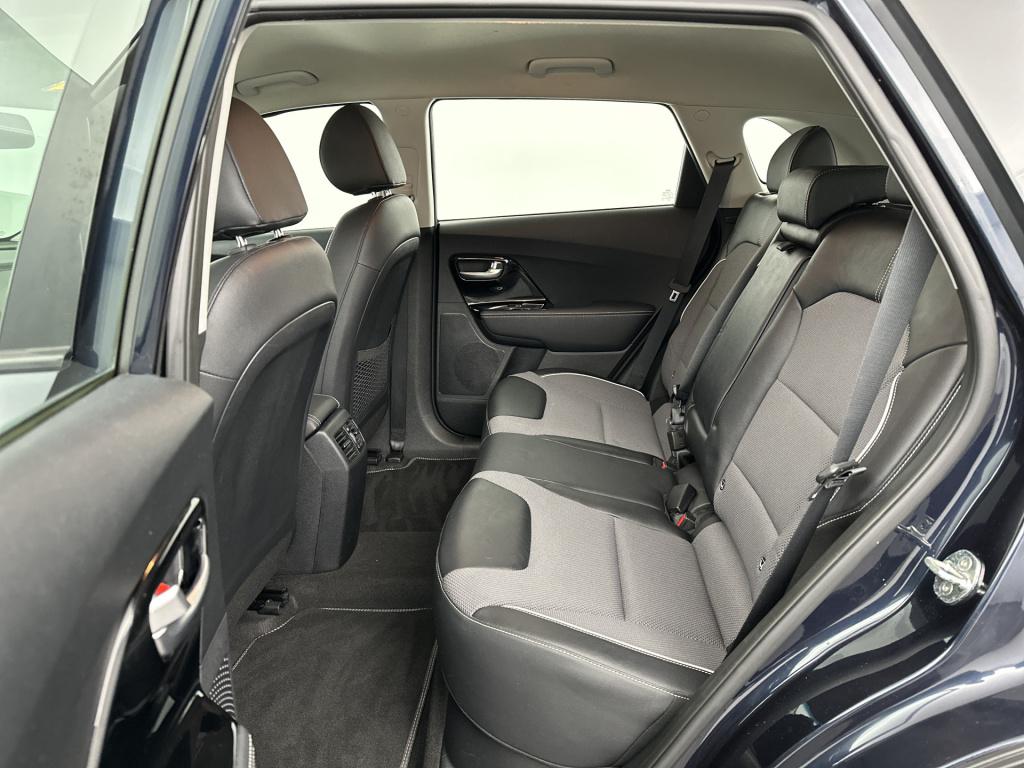 Kia E-niro dynamicline 64 kwh | stoelverwarming | licht metalen wielen