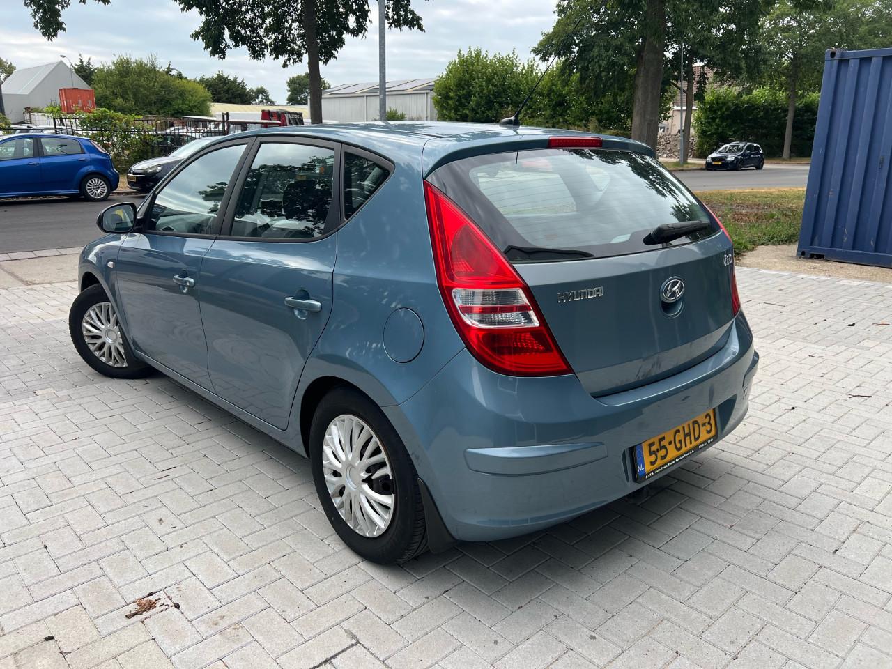 Hyundai I30 1.6i Dynamic 130.810KM Jaar apk