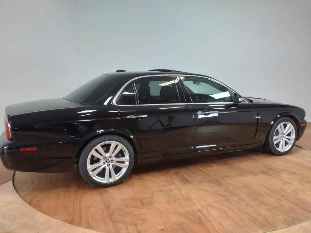Jaguar Xj 4.2 v8 executive