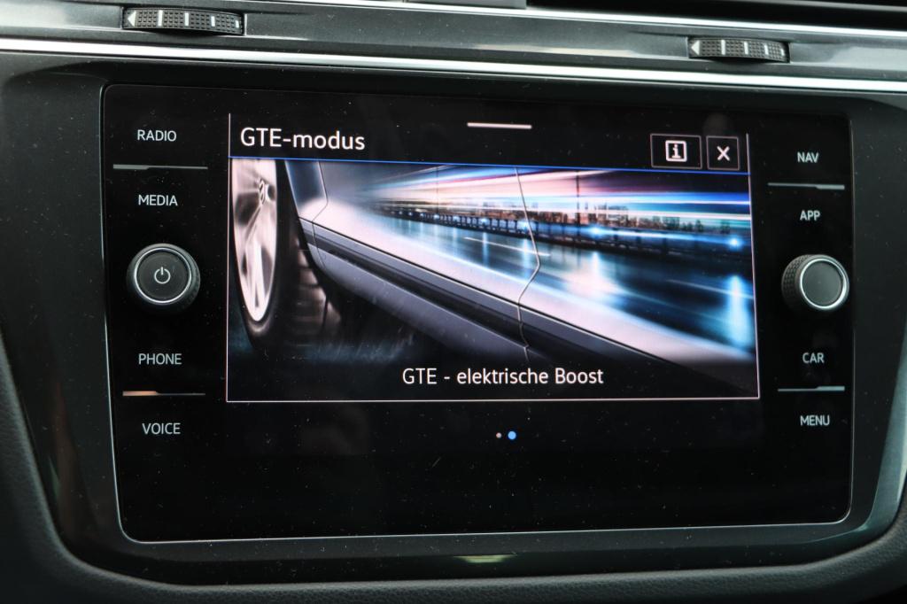 Volkswagen Tiguan 1.4 tsi ehybrid elegance 245pk dsg6 | soh 92,7% |