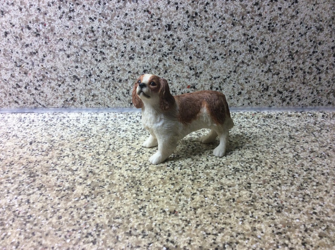 Hondje. The Leonardo Collection.