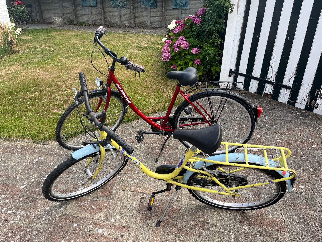 2 fietsen