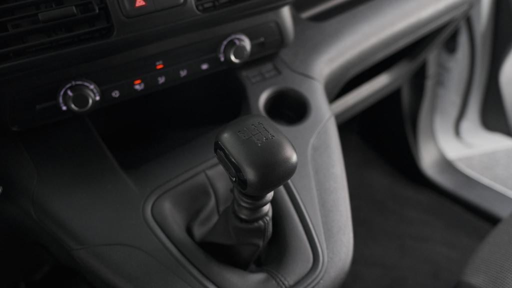 Peugeot Partner 1.5 bluehdi 100 s&s l1 | trekhaak | camera | apple carplay 