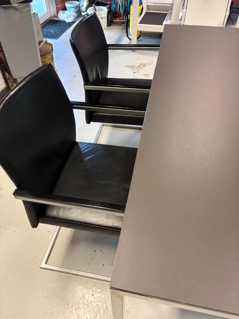 Eethoek met 4 stoelen