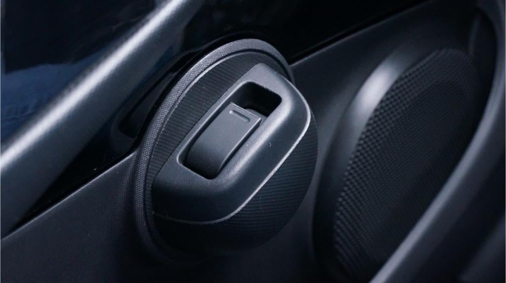 Peugeot 107 1.0 envy rijklaar incl garantie