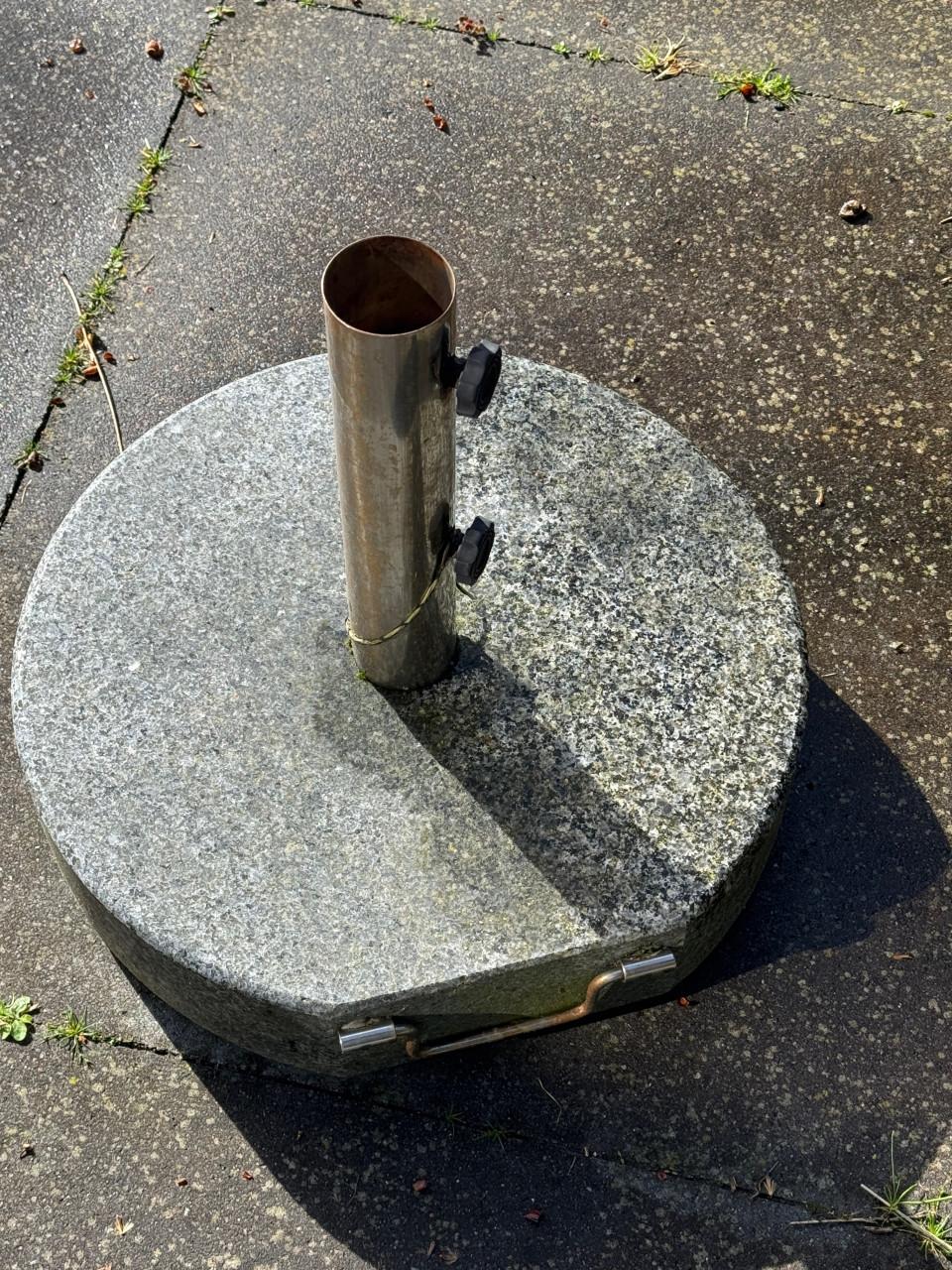 Natuursteen parasolvoet