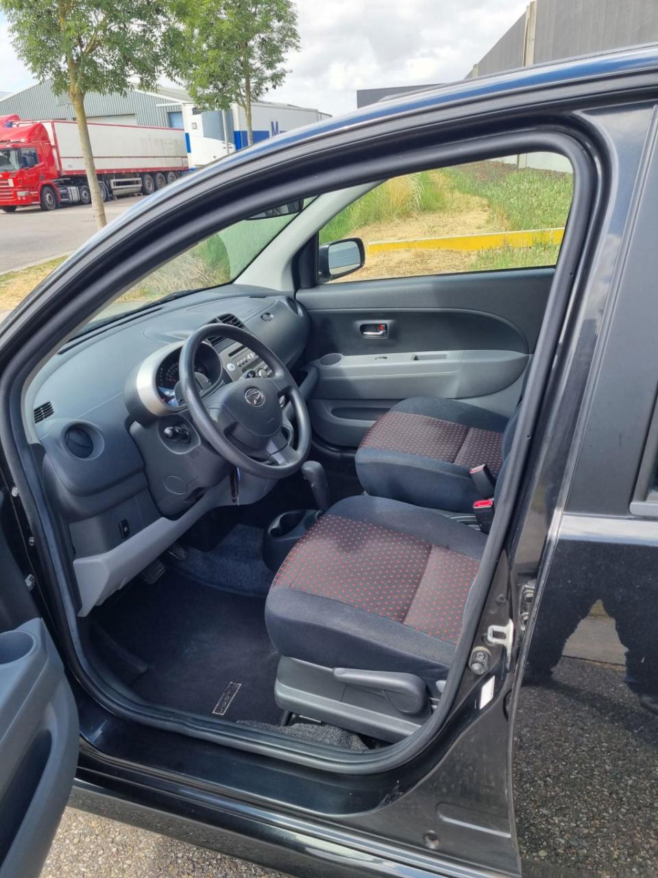 Daihatsu Sirion 2 1.5-16v sport