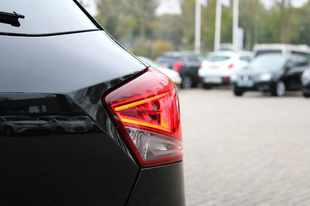 Seat Ibiza 1.0 tsi st. bnsint.