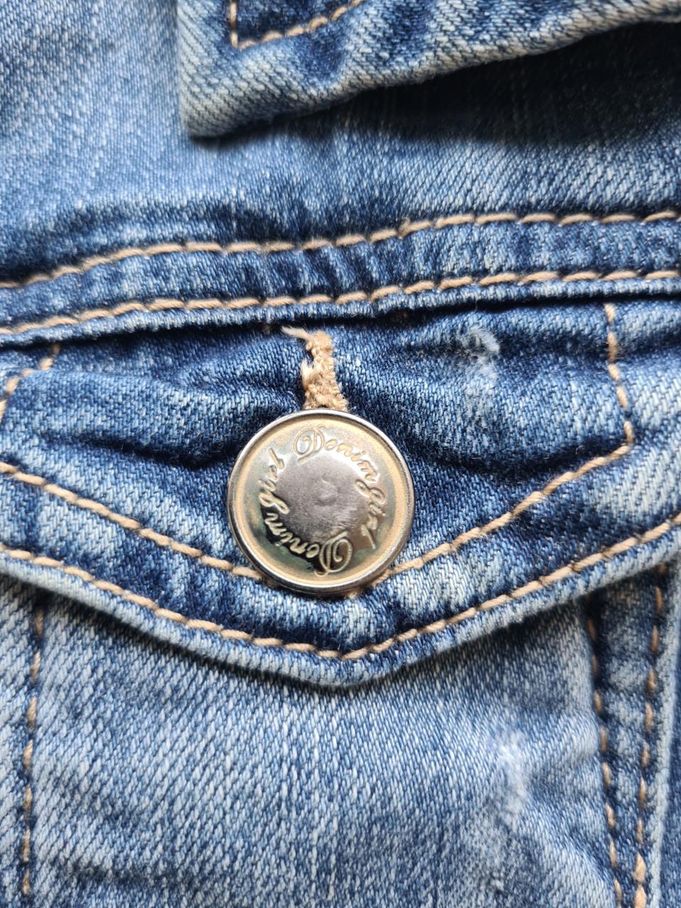 Spijkerstof jasje van Zara Maat 122-128