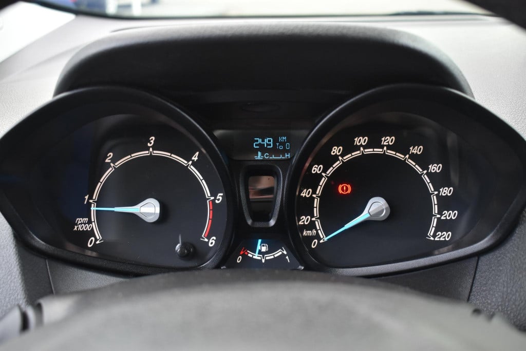 Ford Transit Courier 1.5 tdci trend | cruise control | airco | stoelverwarm
