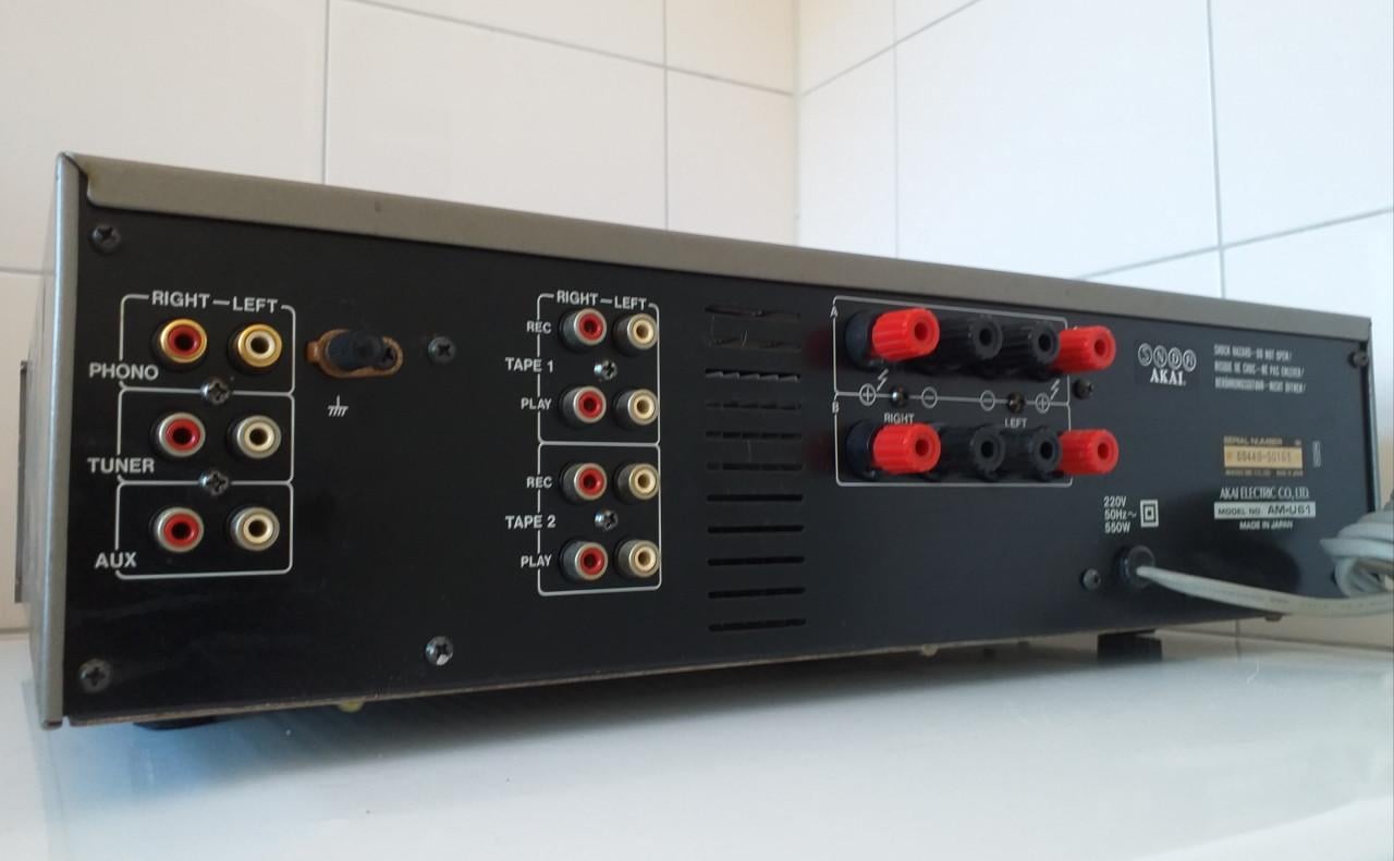 Akai AM-U61 Stereo Versterker