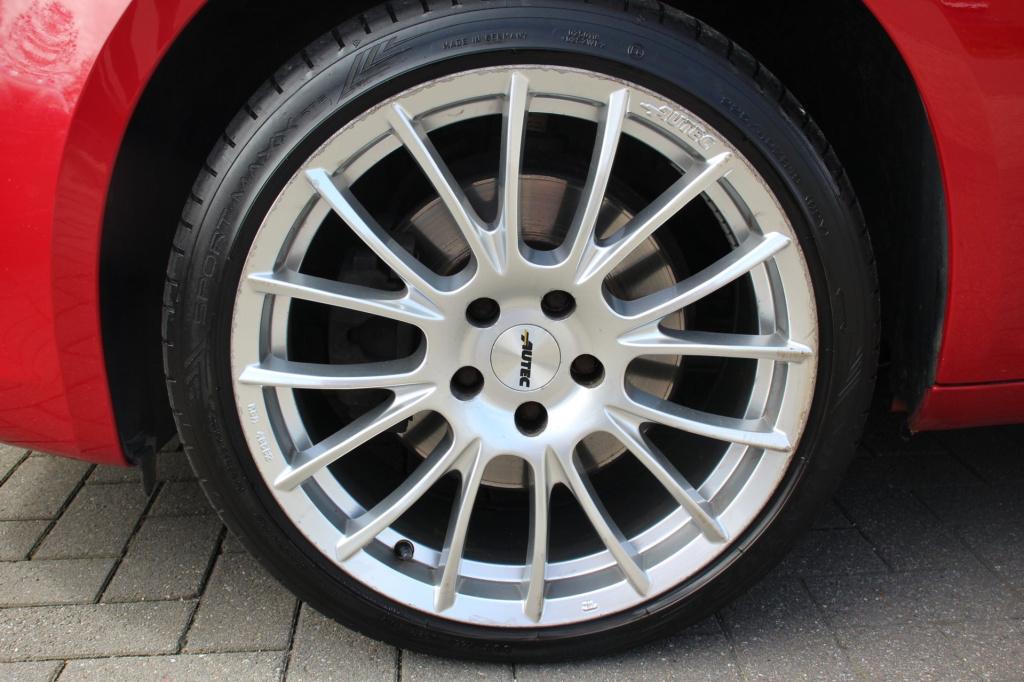 Alfa Romeo Giulietta 1.4 turbo turismo -170 pk - trekhaak - panoramadak - p