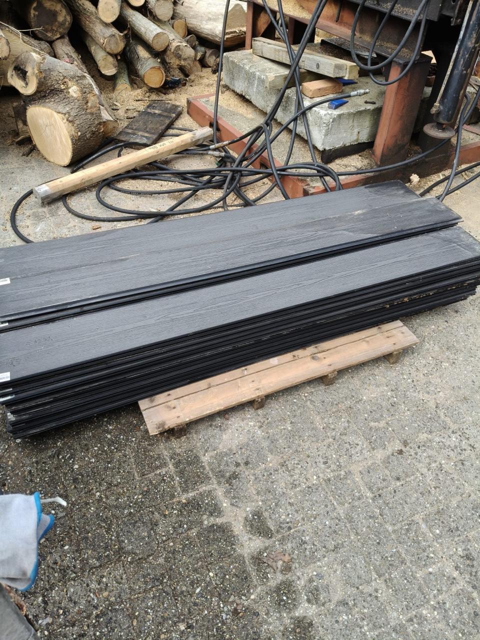 Schutting composiet nieuw antraciet