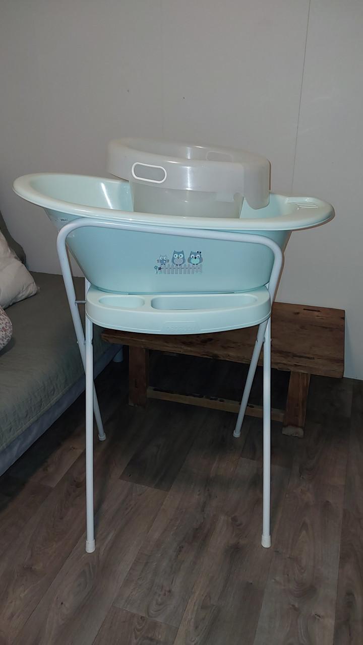 Bébéjou badstandaard 103cm incl. Bad, tummy tub en universeel badzitje.