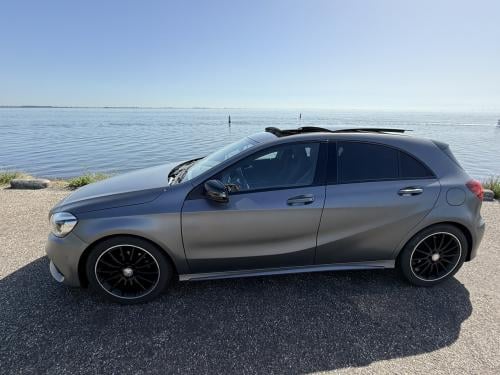 Matte Mercedes-Benz A-Klasse – AMG Styling | Automaat | Panoramadak