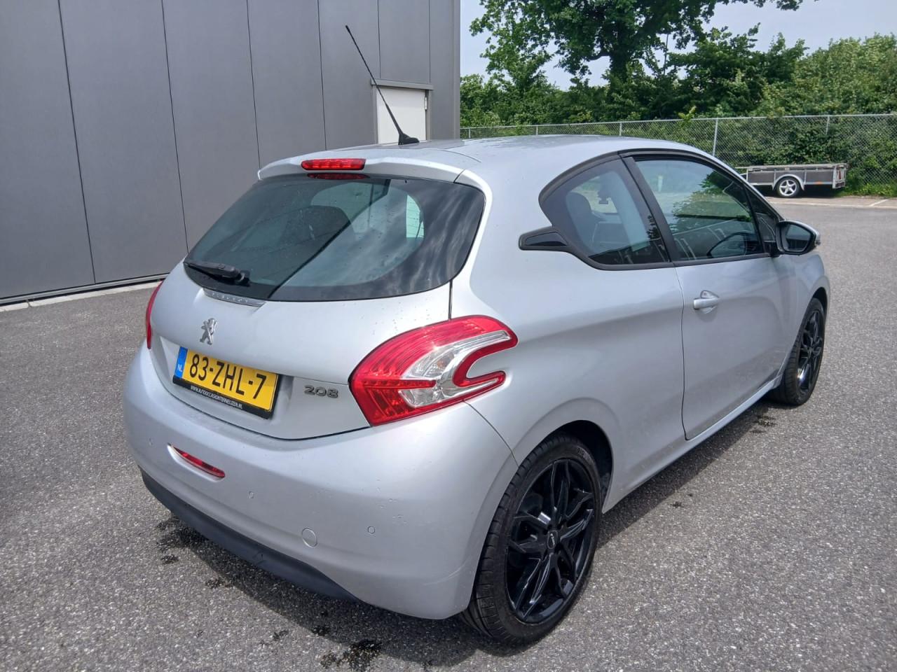 Peugeot 208 1.2 VTi Active