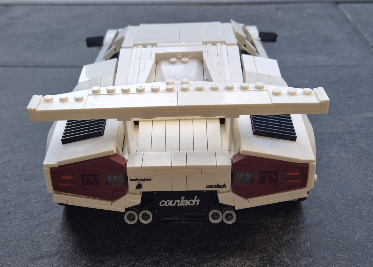 Lamborghini counlach china lego