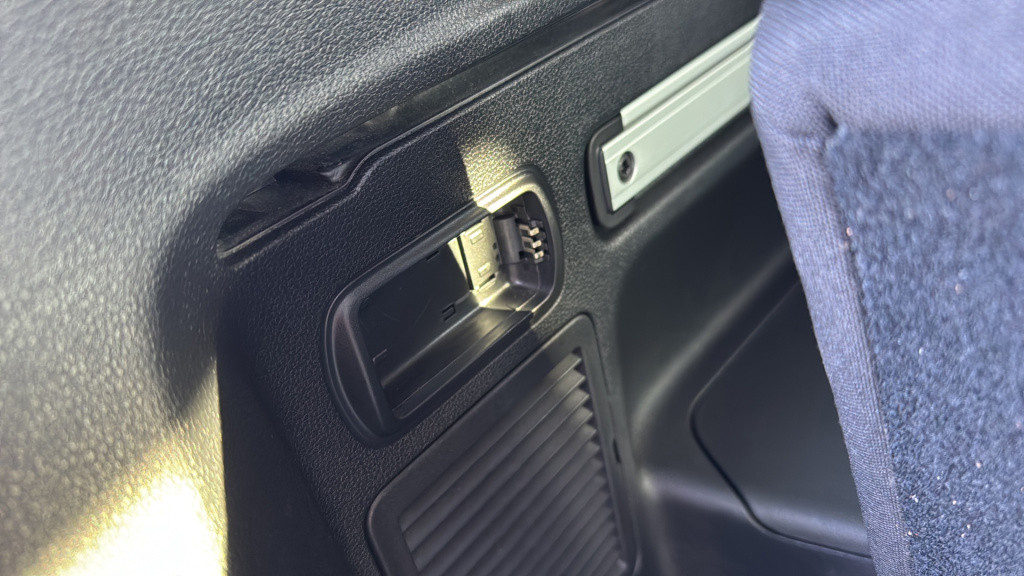 Volkswagen Touran 1.5 tsi highline business r 7p * navigatie * camera * car
