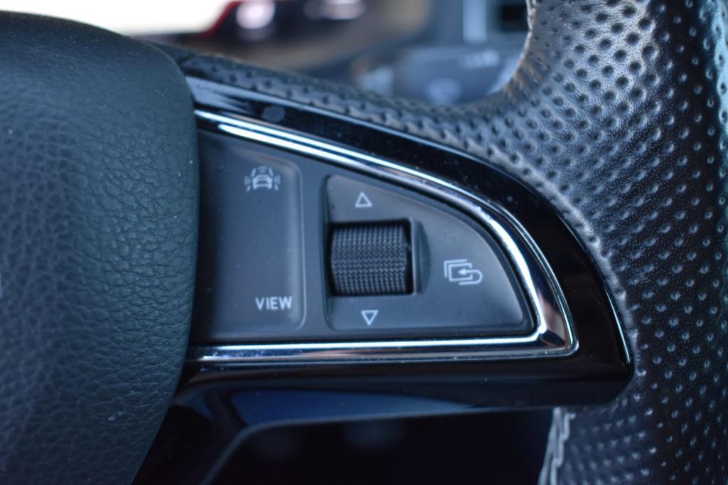 Skoda Karoq 1.5 tsi act sportline | nap | camera | stoelverwarming | apple 