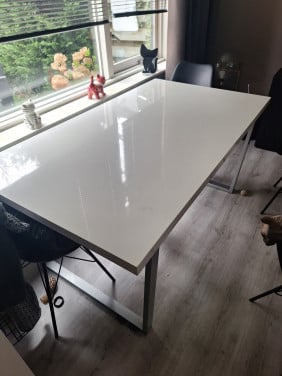 Eettafel wit hoogglans