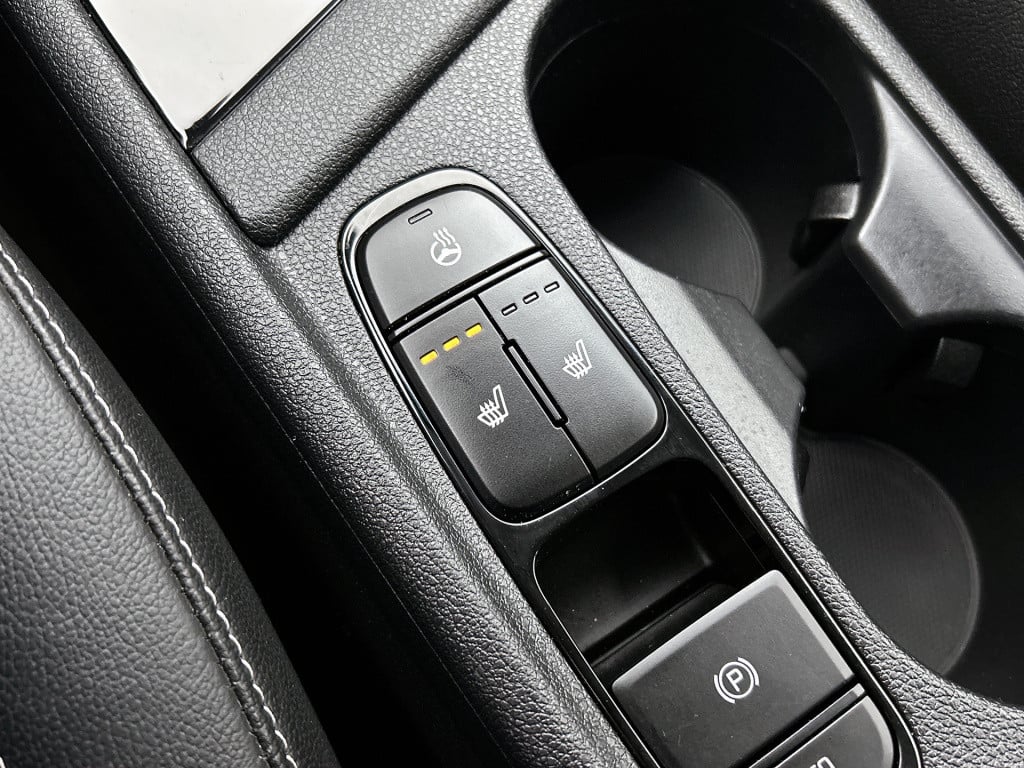 Kia Niro 1.6 gdi hybrid dynamicline stoel/stuurwielverwarming | navigatie |