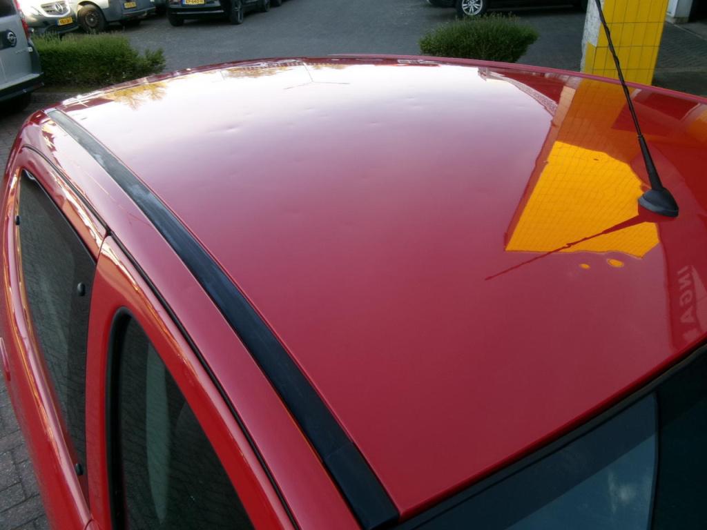 Nissan Pixo 1.0 airco, c.v. 92000 km (lichte hagelschade)