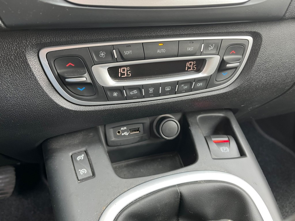 Renault Scenic 1.4 tce dynamique