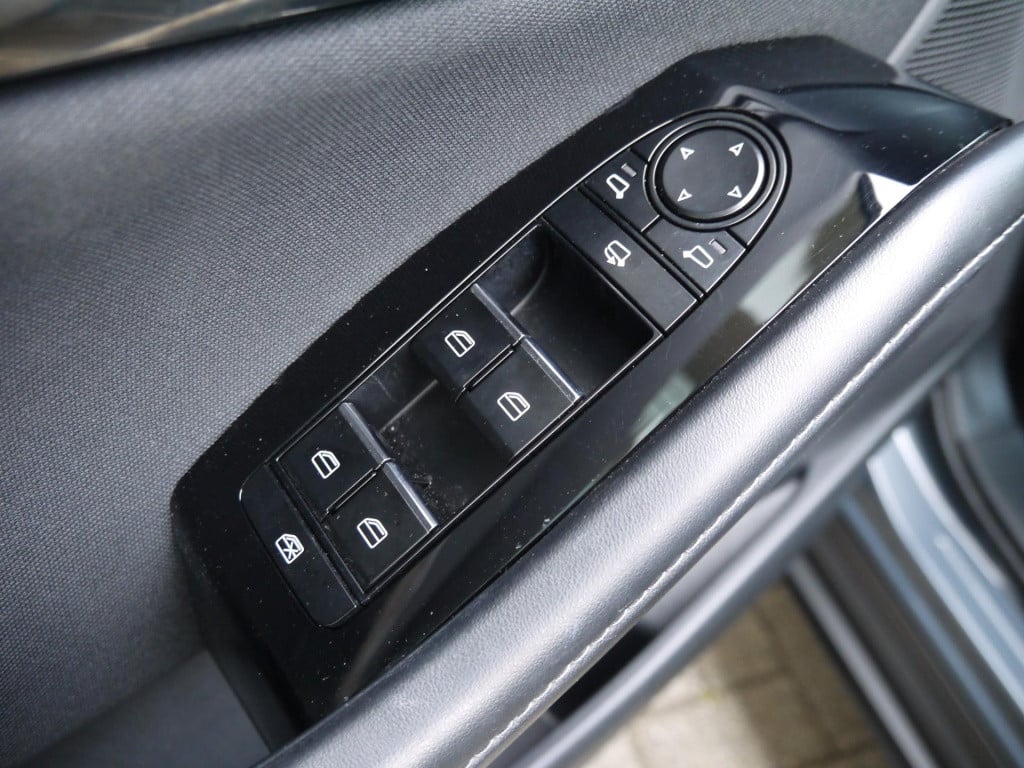 Mazda Cx-30 2.0 e-skyactiv-g m hybrid comfort