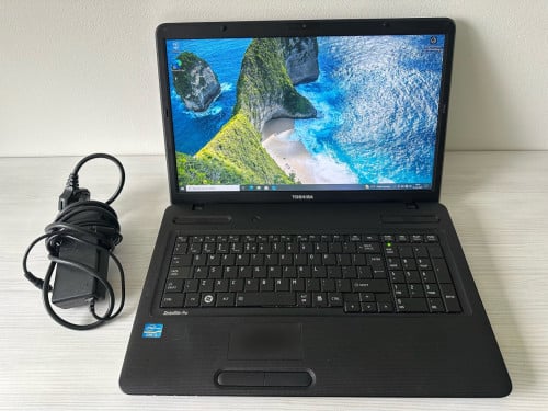 Toshiba laptop 17 inch