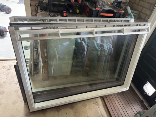 Velux dakraam GGL UK04 2 stuks