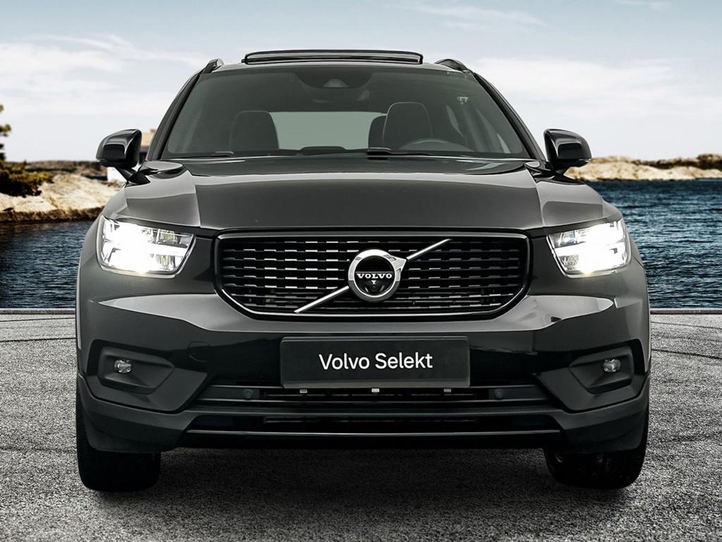 Volvo XC40 t5 262pk recharge r-design| pano| adap.cruise| 360camera