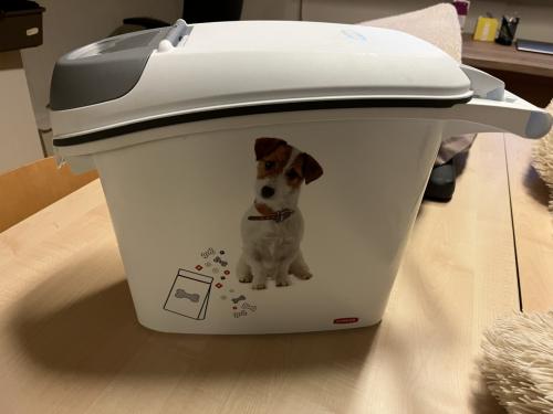 Voercontainer hond