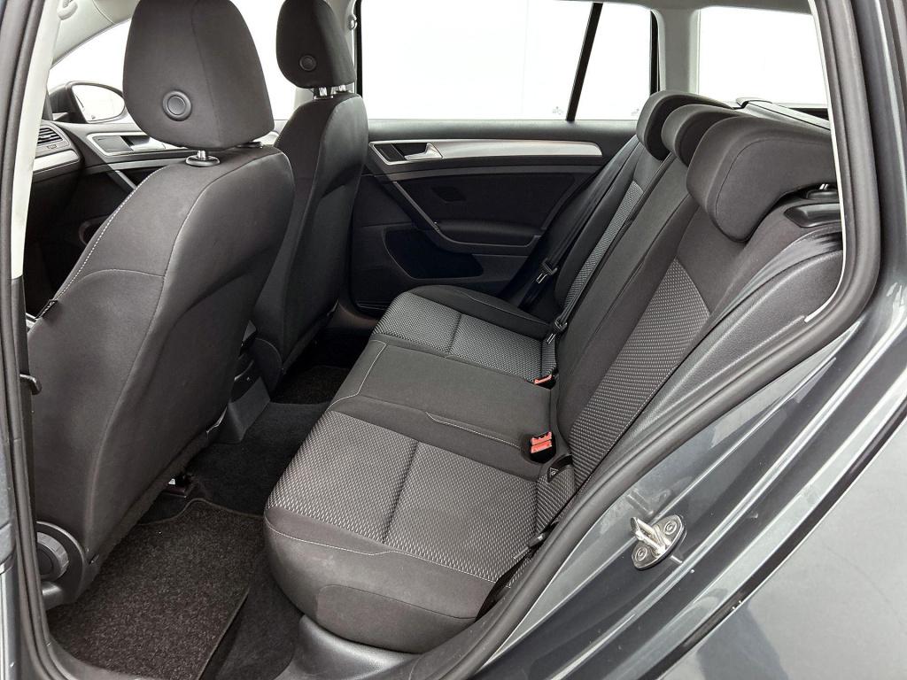 Volkswagen Golf variant 1.0 tsi trendline | parkeer sensoren | cruise contr