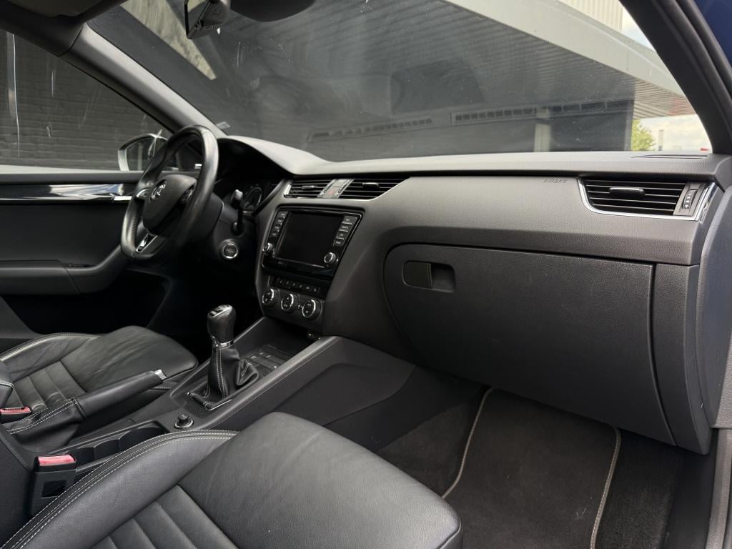 Skoda Octavia combi 2.0 tsi rs - dealer onderhouden - full optie -