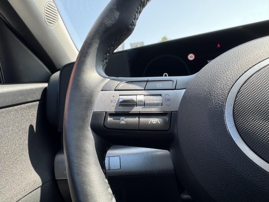 Hyundai Kona 1.6 gdi hev comfort smart | navigatie full-map | camera | stuu